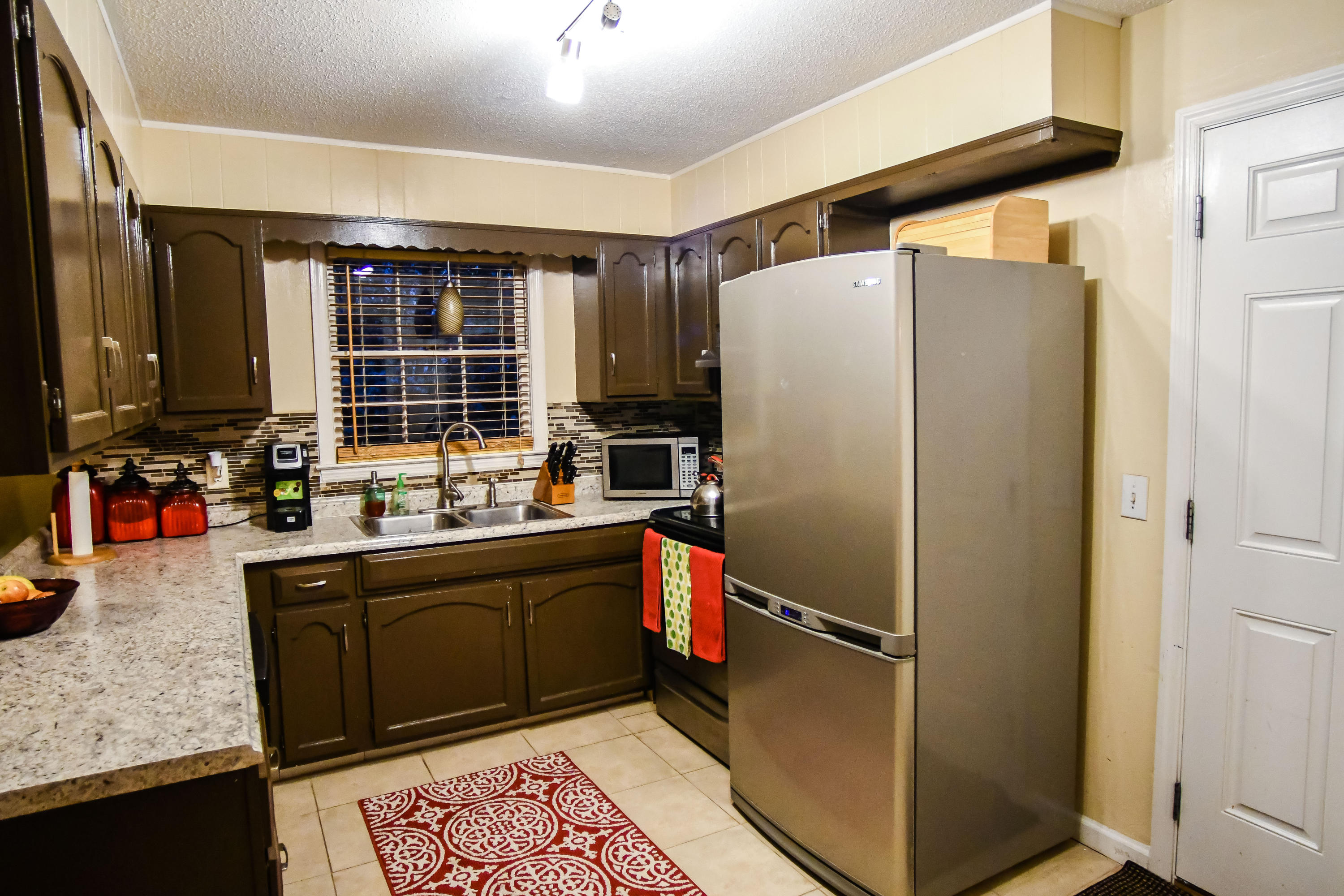 359 Oxford Road Ladson, SC 29456 - Photo 5 of 21 Oxford-7