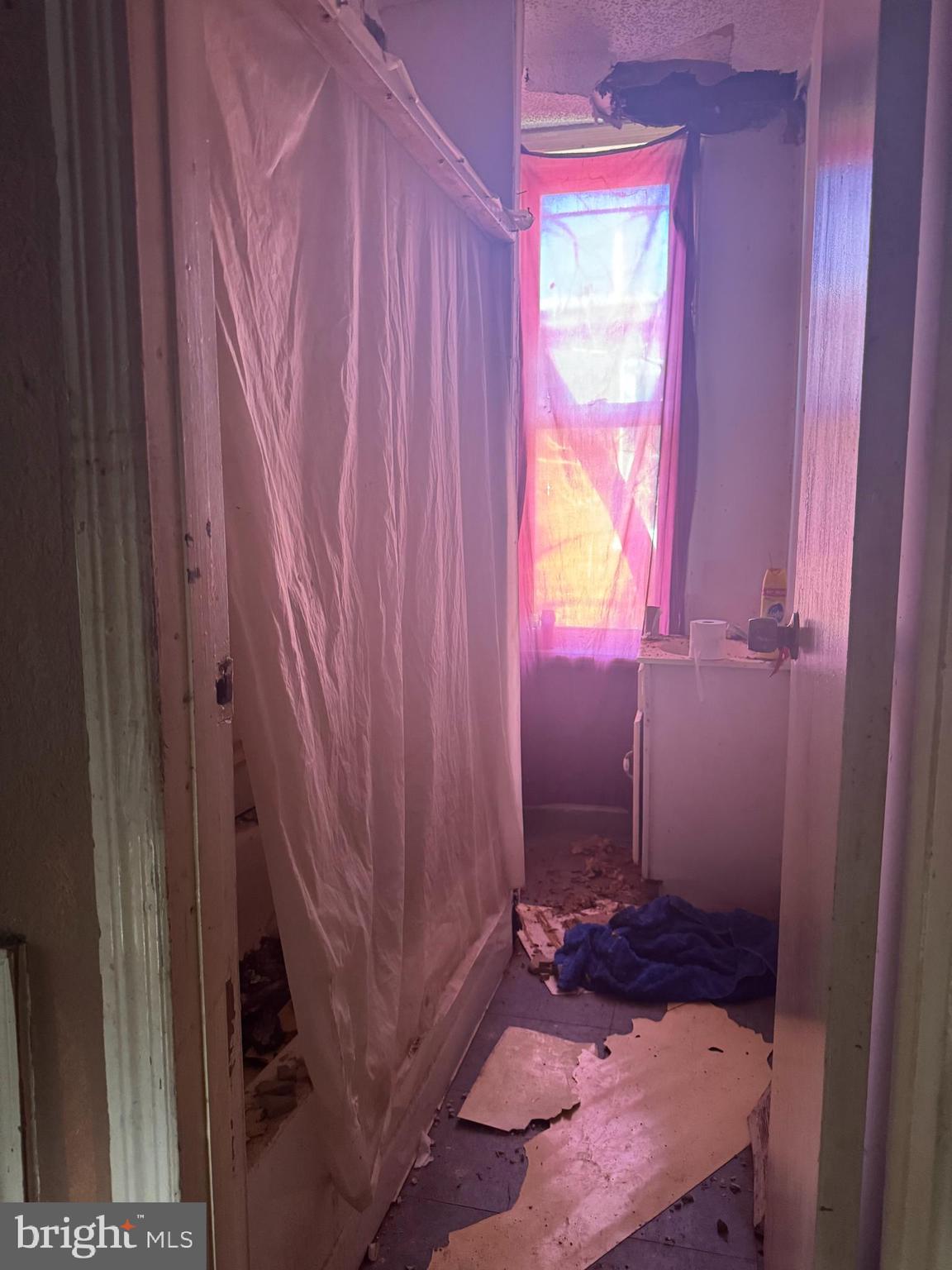 3738 North Percy Street Philadelphia, PA 19140 - Photo 3 of 4 Gallery Image 3
