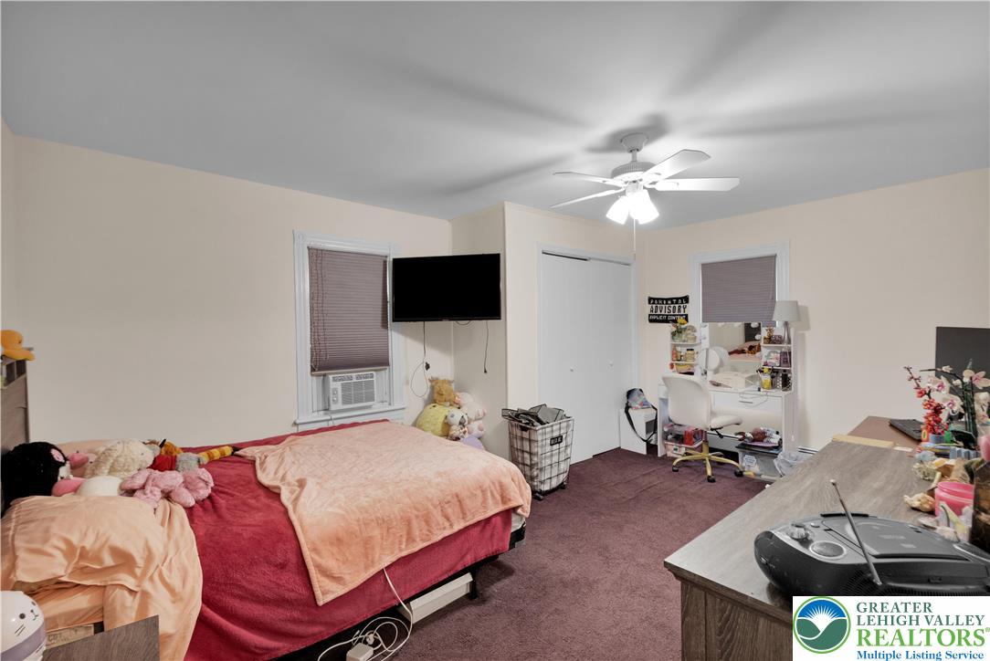 99 Garibaldi Avenue Roseto, PA 18013 - Photo 24 of 39