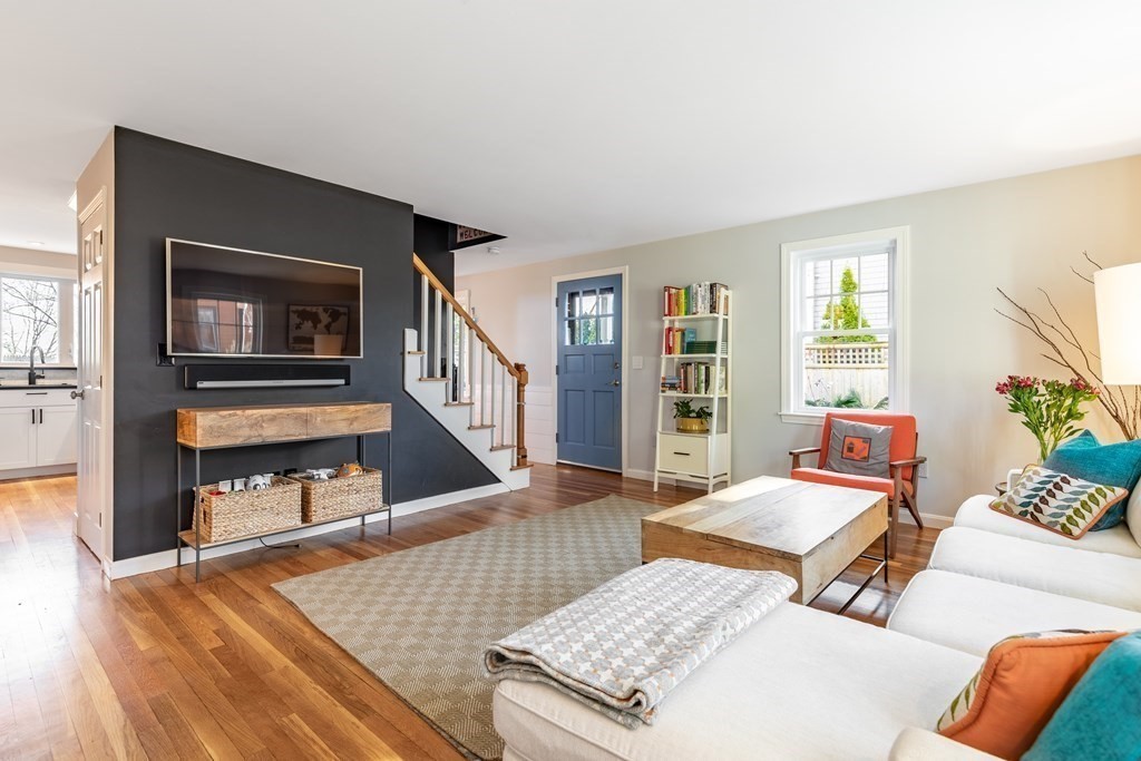4 Abernathy Way Marblehead, MA 01945 - Photo 5 of 28 a living room with furniture and wooden floor