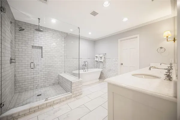 $7,850 | 6243 Del Norte Lane, Dallas, TX 75225