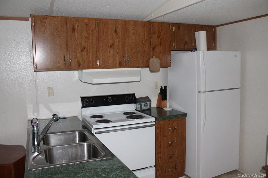 49 Lawson Shuler Road Bryson City, NC 28713 - Photo 8 of 16 Gallery Image 8