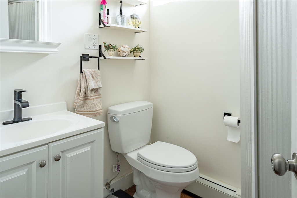 5 Wiswall Road Newton, MA 02459 - Photo 16 of 22 Gallery Image 16
