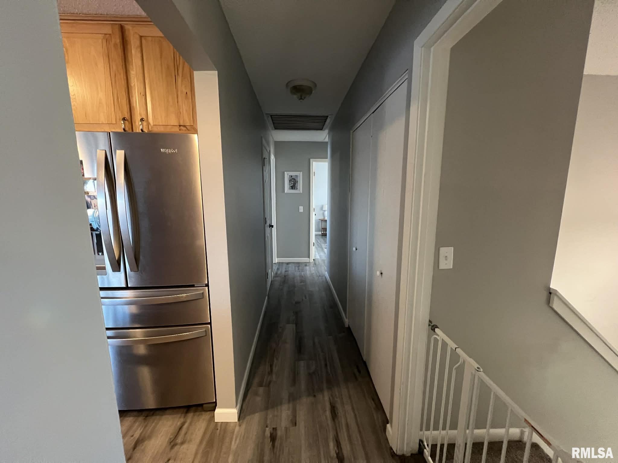 9745 East 1200th Street Macomb, IL 61455 - Photo 16 of 34