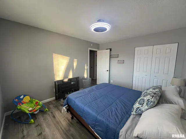 $232,000 | 9745 East 1200th Street, Macomb, IL 61455