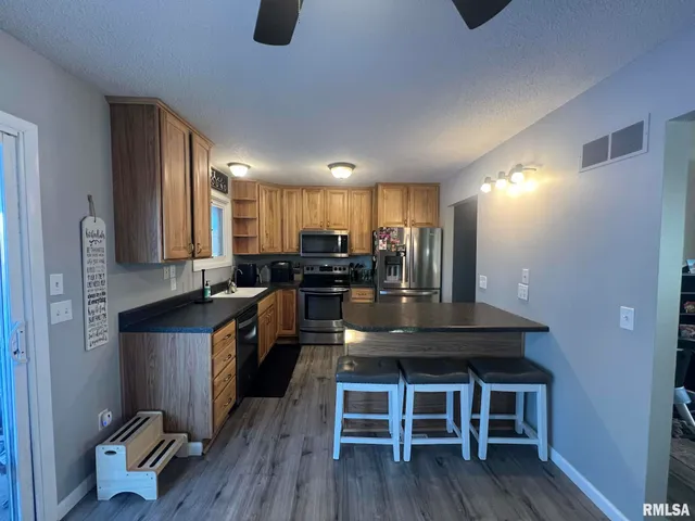 $228,900 | 9745 East 1200th Street, Macomb, IL 61455