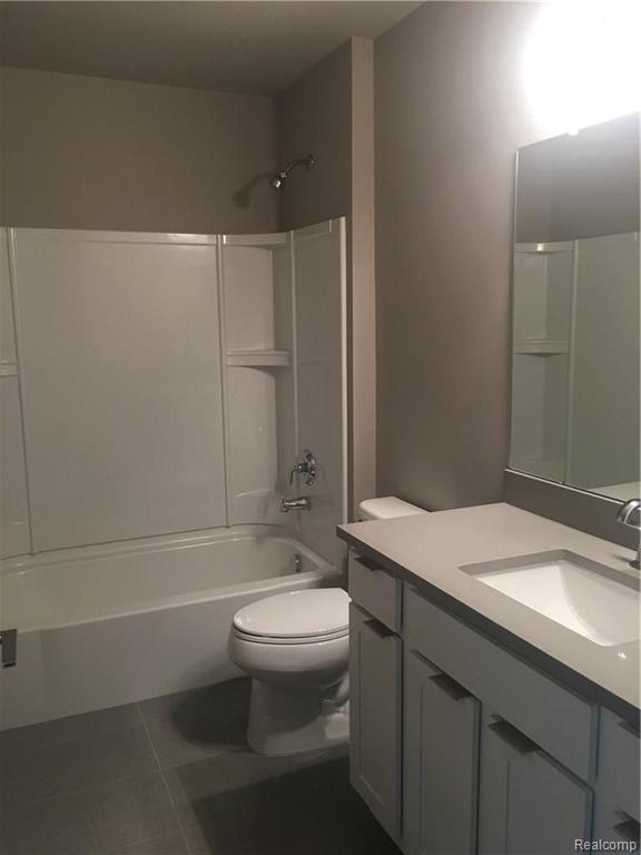 1028 Lamb Road, Unit 2 Troy, MI 48085 - Photo 5 of 5