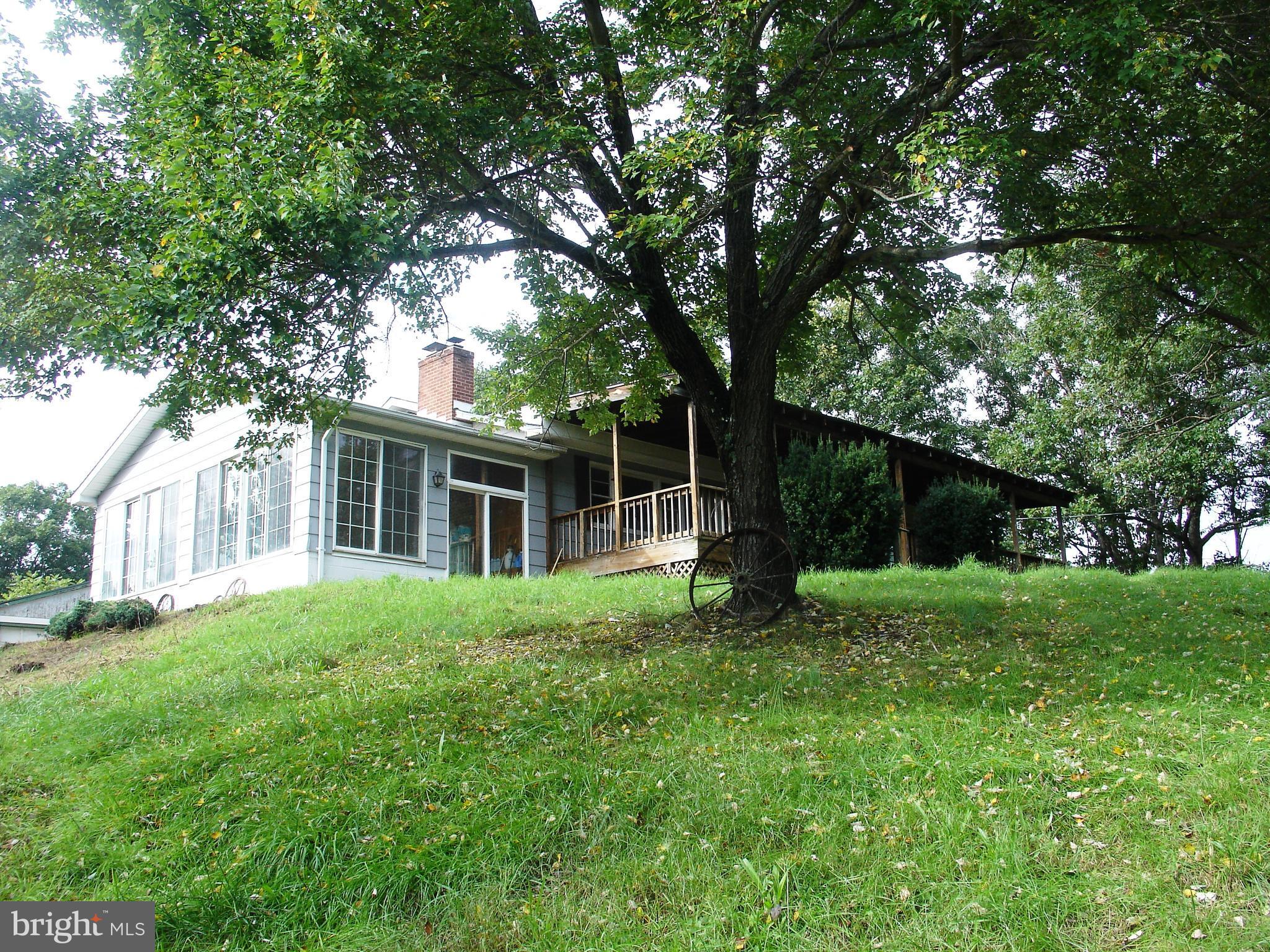 4633 Fort Valley Road Fort Valley, VA 22652 - Photo 27 of 27 Exterior (Front)