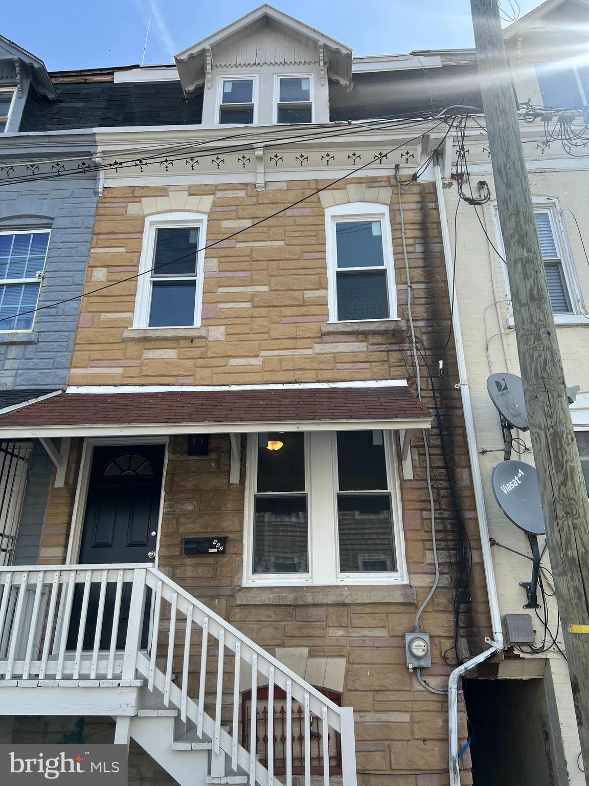 447 Gordon Street Reading, PA 19601 - Photo 1 of 19 Gallery Image 1