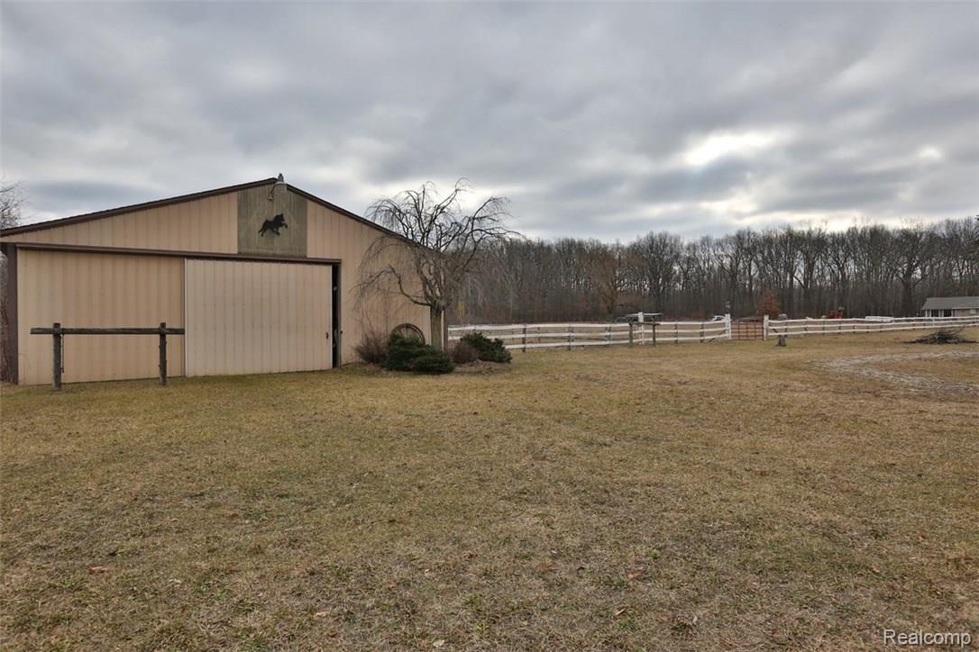 20365 Haggerty Road Belleville, MI 48111 - Photo 25 of 35 2B8A8180.jpg