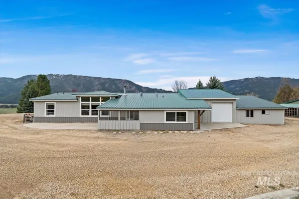$575,000 | 15 Granite Basin Road, Garden Valley, ID 83622