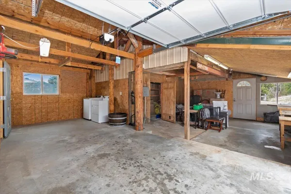$575,000 | 15 Granite Basin Road, Garden Valley, ID 83622