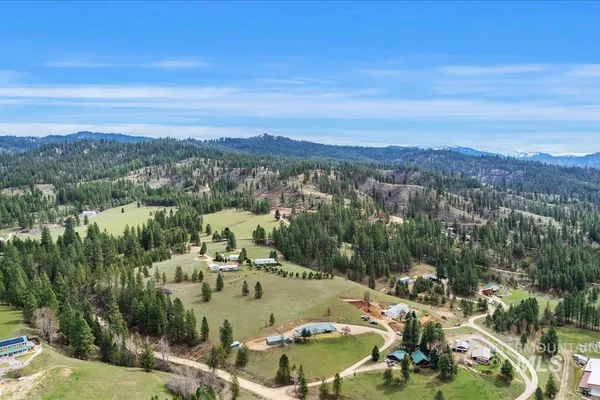 $575,000 | 15 Granite Basin Road, Garden Valley, ID 83622
