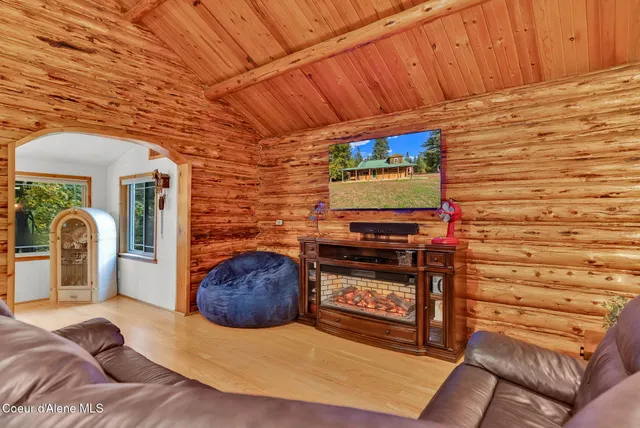 $799,000 | 5077 West Nursery Lane, Rathdrum, ID 83858