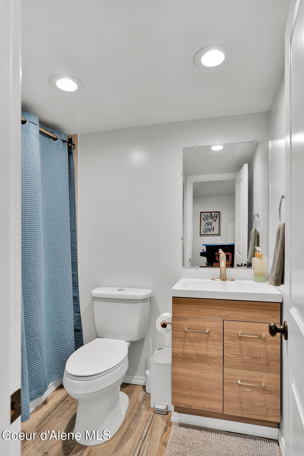 5077 West Nursery Lane Rathdrum, ID 83858 - Photo 36 of 80 Basement Bathroom