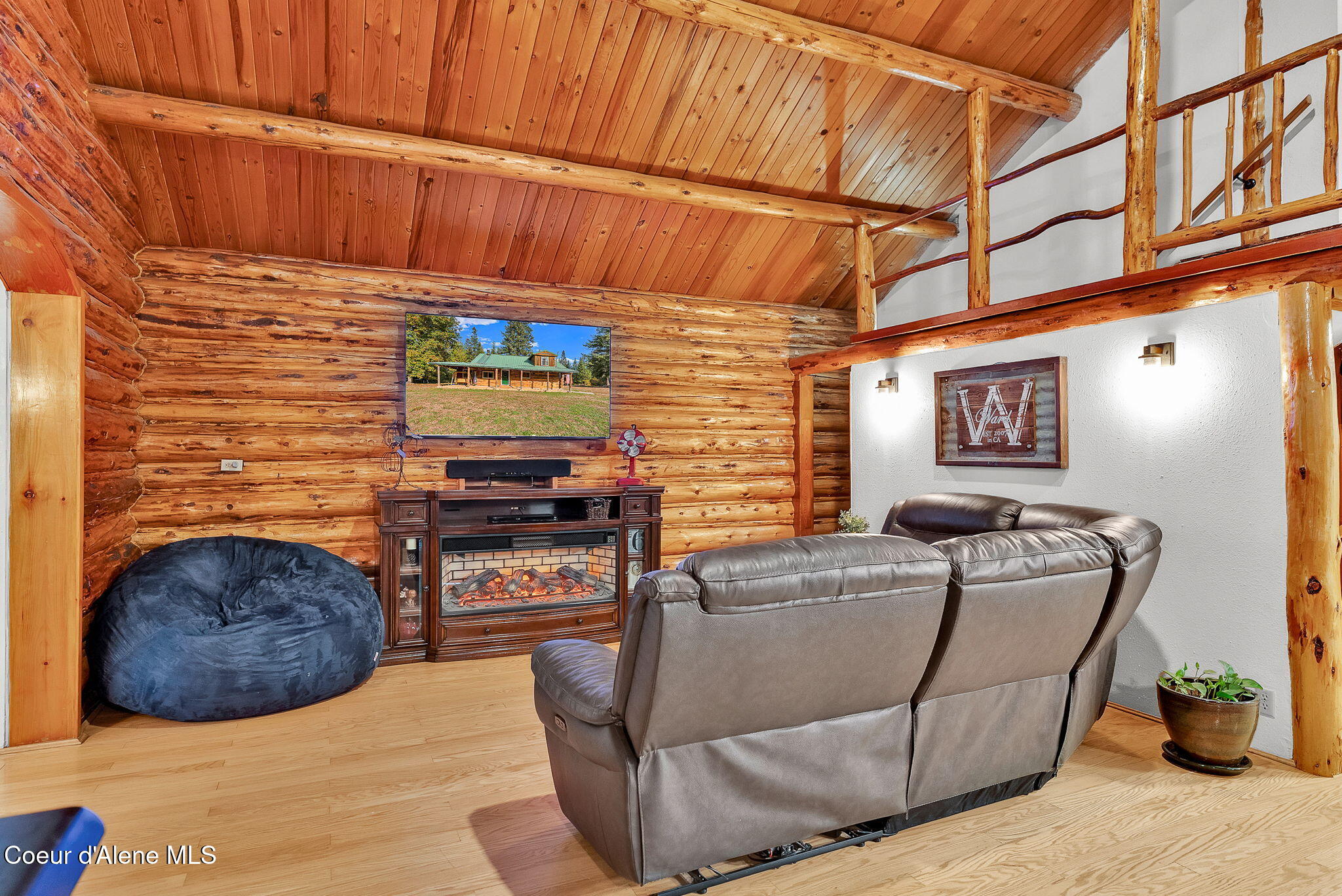 5077 West Nursery Lane Rathdrum, ID 83858 - Photo 10 of 80 Living Room