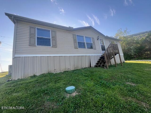 155 Carey Road Speedwell, TN 37870 - Photo 2 of 10 IMG_1052