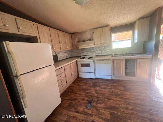 155 Carey Road Speedwell, TN 37870 - Photo 4 of 10 IMG_1058