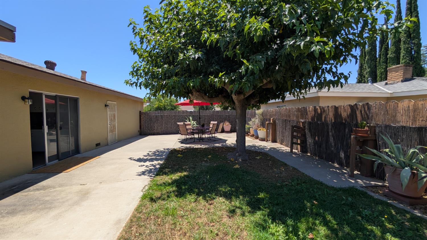 404 Fall Avenue Madera, CA 93637 - Photo 22 of 23