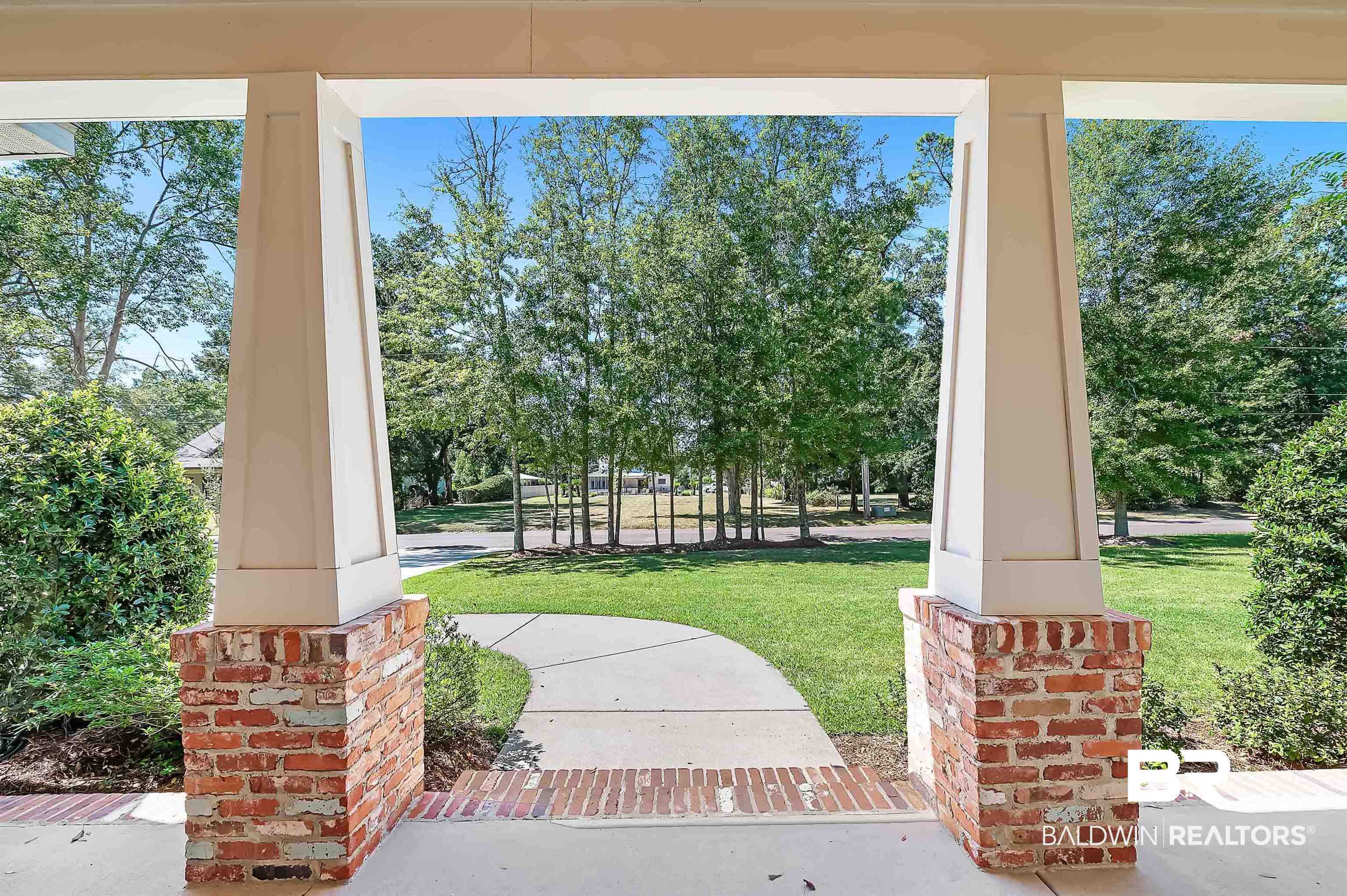 212 Simon Street Fairhope, AL 36532 - Photo 41 of 49 View to Street