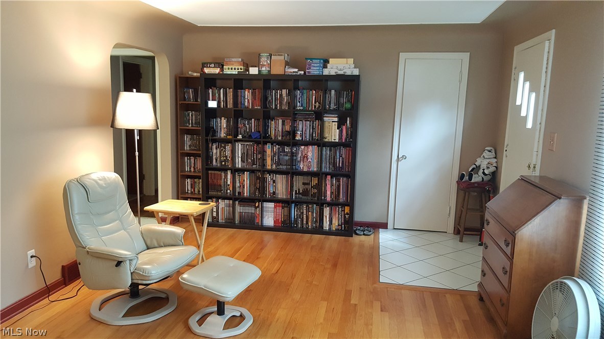 3532 Dover Road Youngstown, OH 44511 - Photo 5 of 25 Gallery Image 5