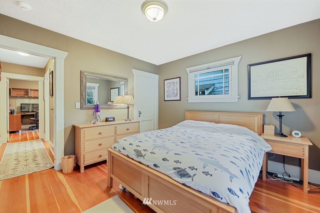 1909 North 47th Street Seattle, WA 98103 - Photo 11 of 39 Gallery Image 11