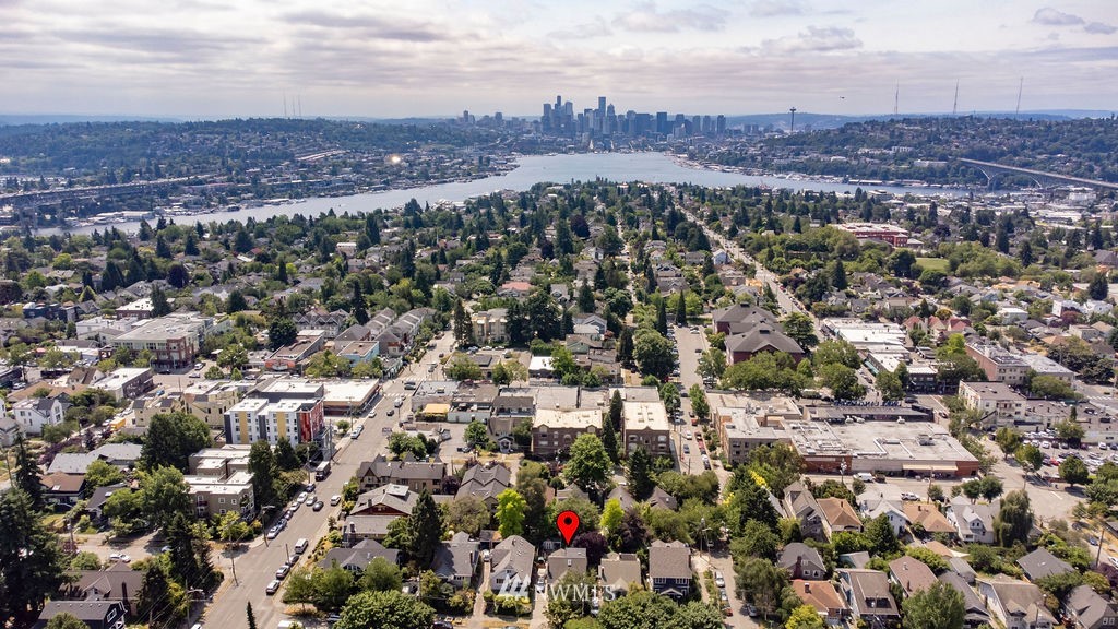 1909 North 47th Street Seattle, WA 98103 - Photo 31 of 39 Gallery Image 31