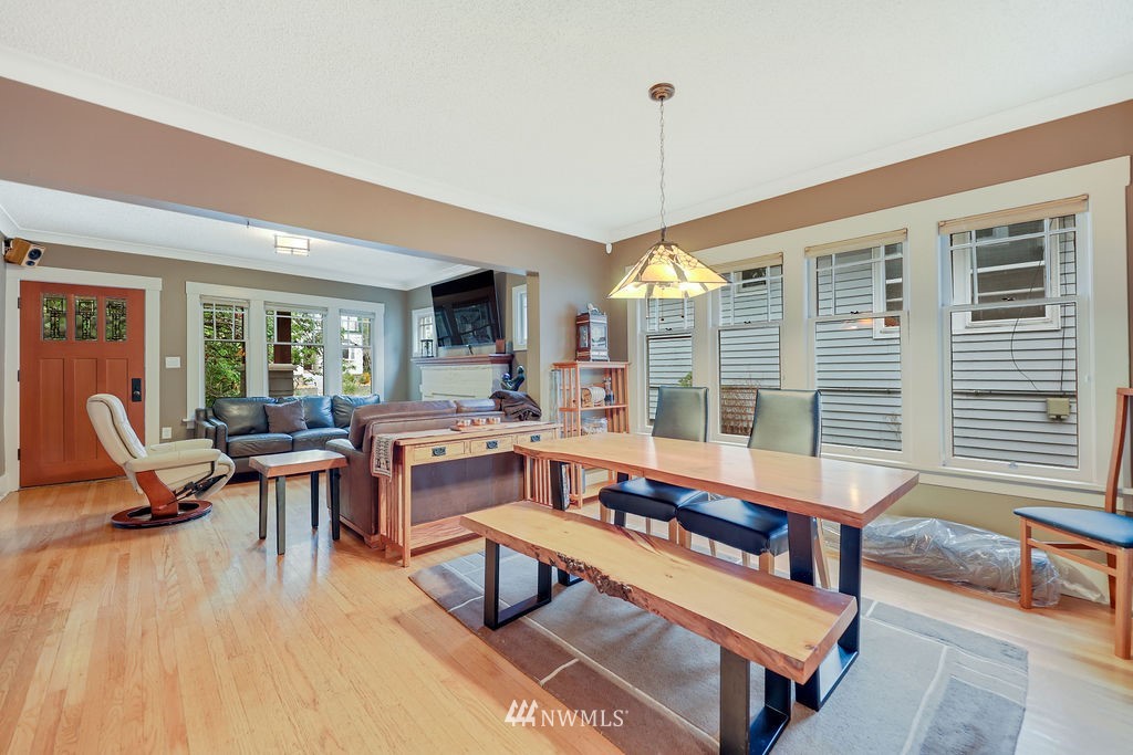 1909 North 47th Street Seattle, WA 98103 - Photo 6 of 39 Gallery Image 6