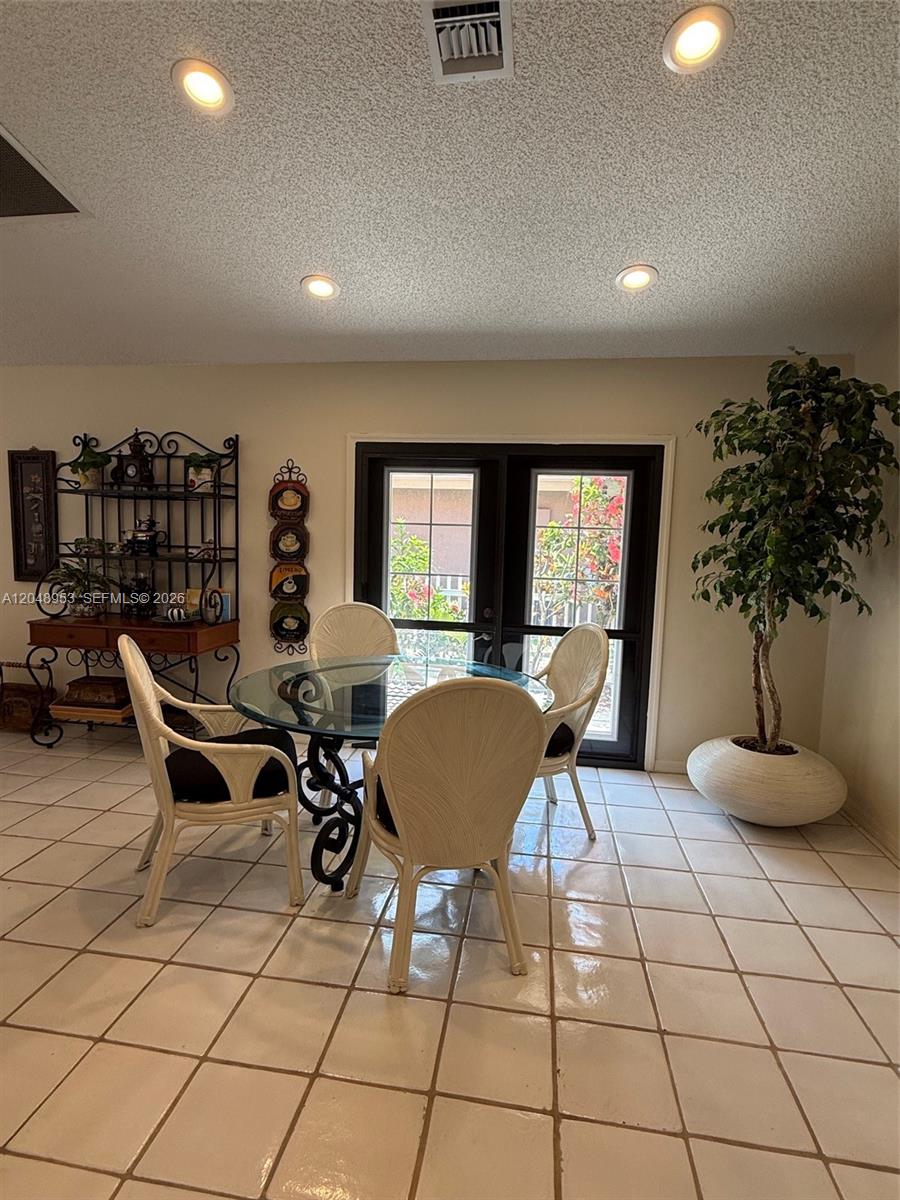 7125 Montrico Drive Boca Raton, FL 33433 - Photo 10 of 82