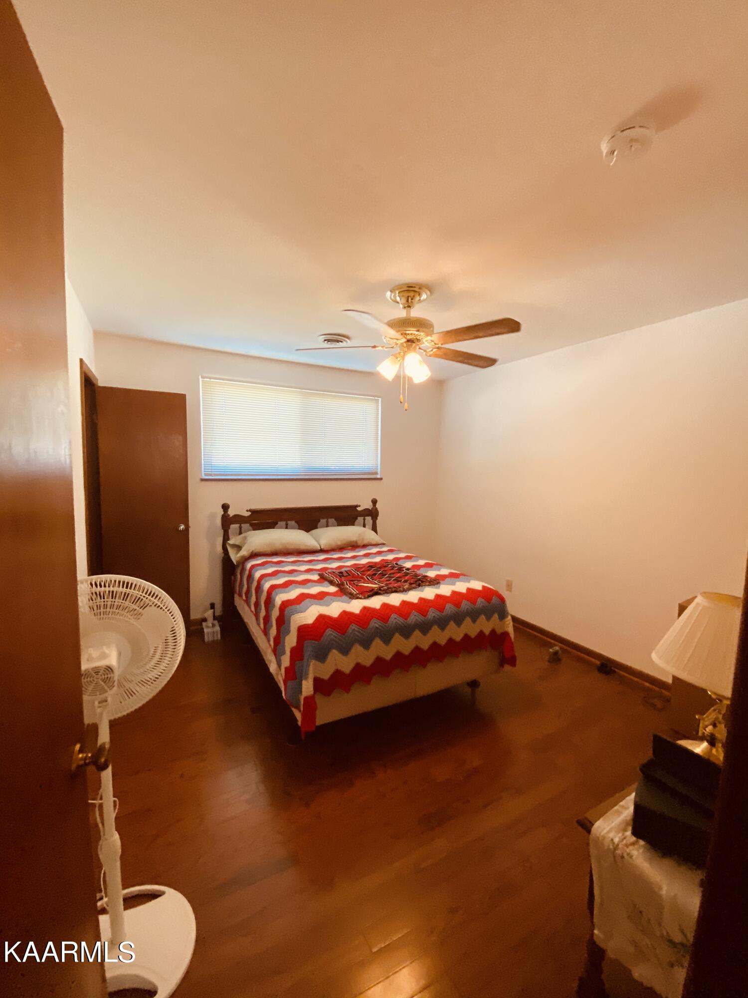 4321 Crestfield Road Knoxville, TN 37921 - Photo 11 of 24 1F23E1D6-A22F-4E63-B939-69A450D13C3F