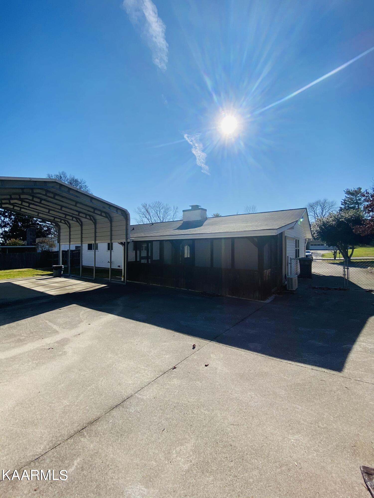 4321 Crestfield Road Knoxville, TN 37921 - Photo 17 of 24 2CF9BB11-D8C7-42B9-A731-309272F559DF