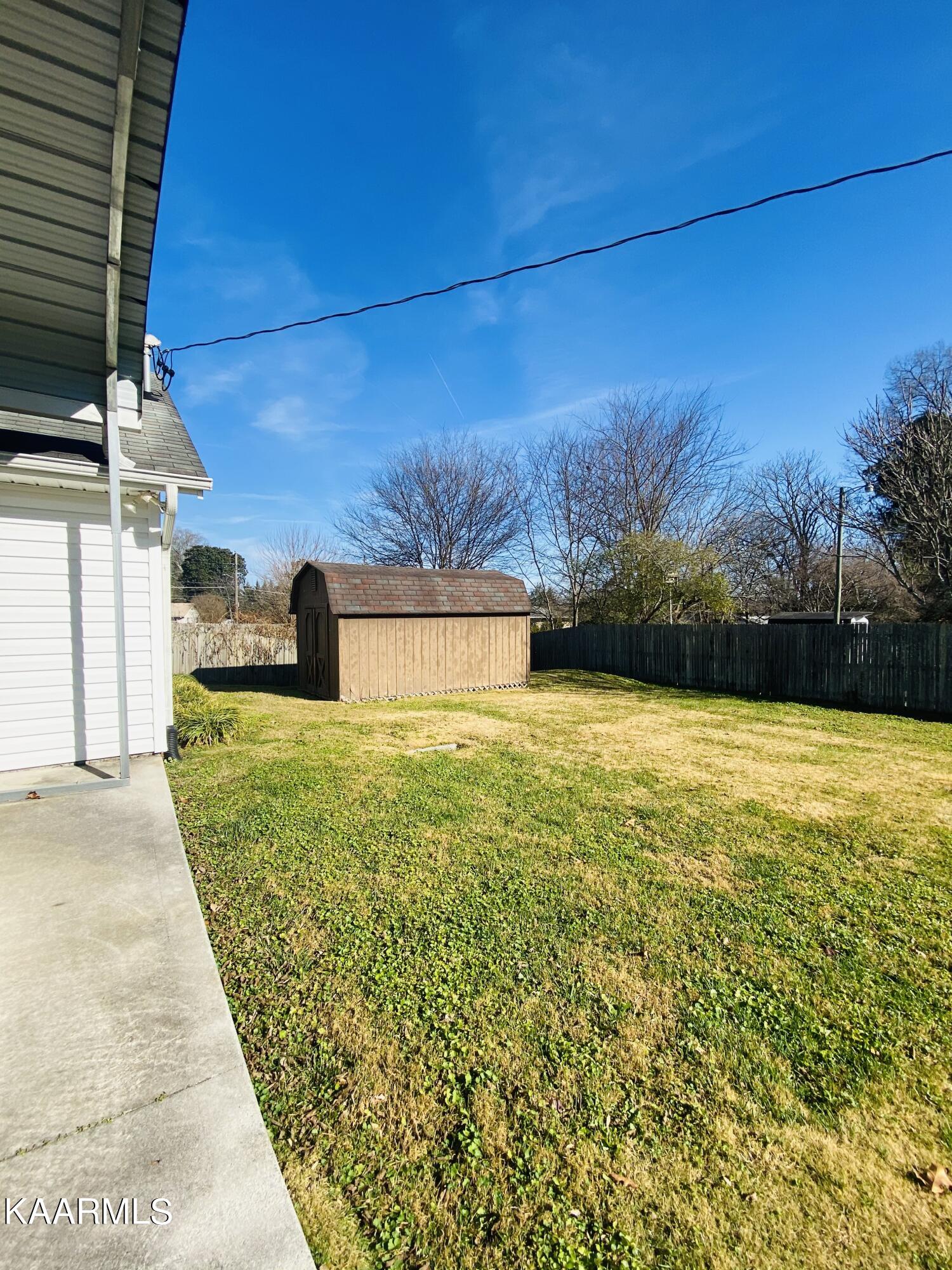 4321 Crestfield Road Knoxville, TN 37921 - Photo 23 of 24 9AF1D755-17BF-4A9E-BCB2-B8BDBCD16D89