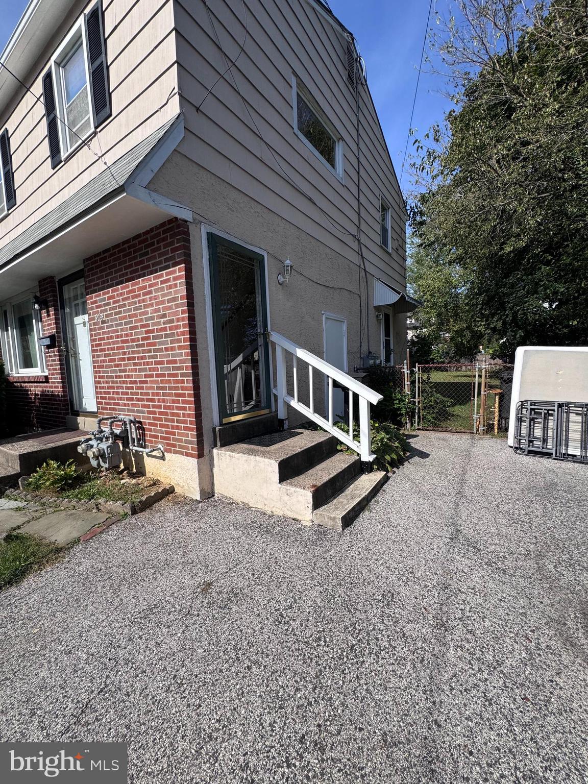 214 Bickley Road Glenside, PA 19038 - Photo 2 of 12