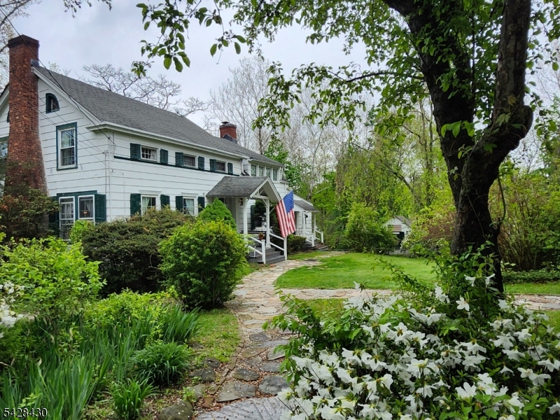 56 Orton Road West Caldwell, NJ 07006 - Photo 2 of 8