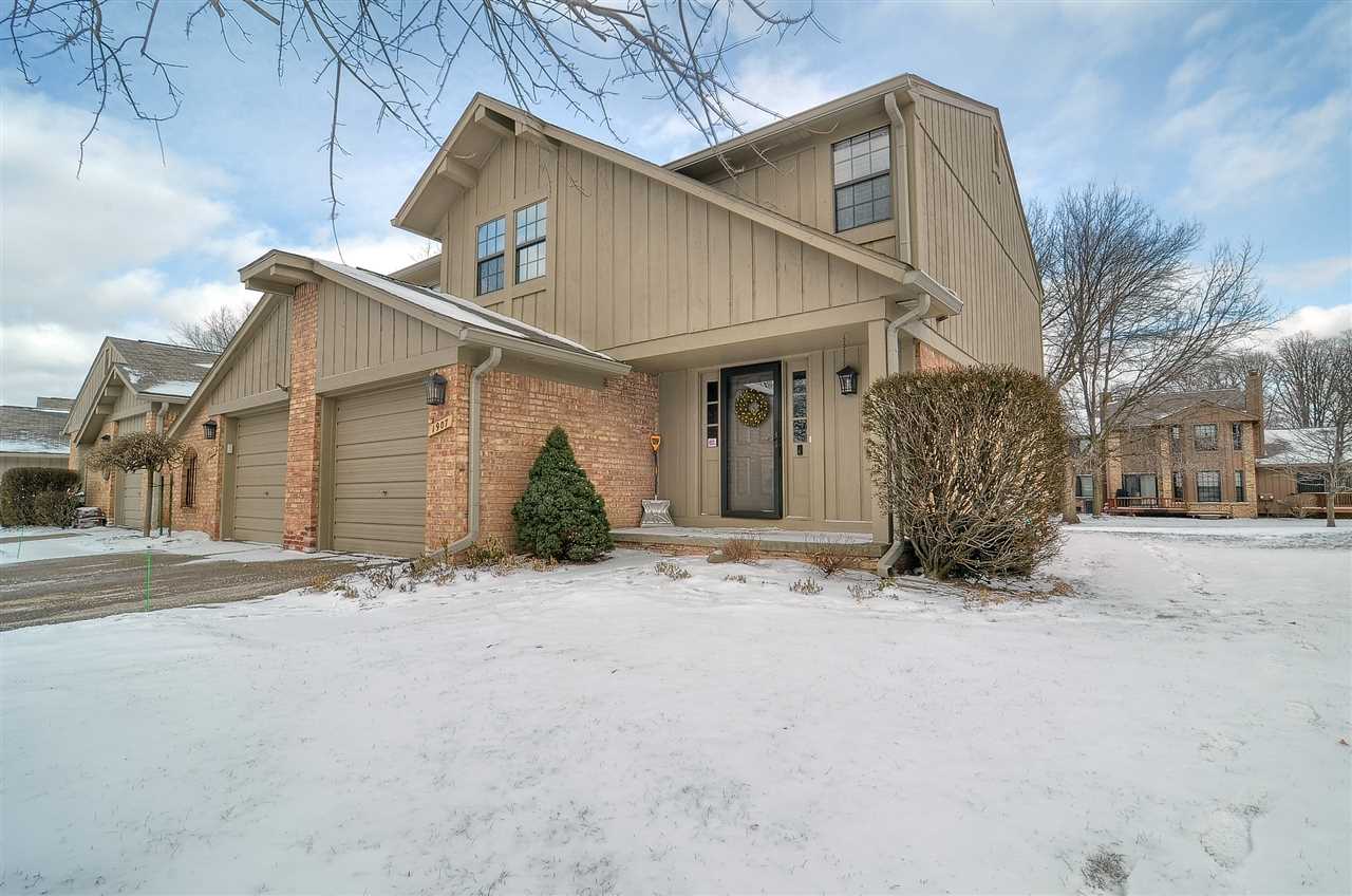 1907 Allenway Court Rochester Hills, MI 48309 - Photo 2 of 29