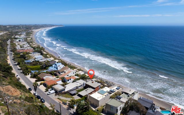 $10,750,000 | 31340 Broad Beach Road, Malibu, CA 90265