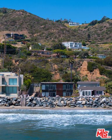 $10,750,000 | 31340 Broad Beach Road, Malibu, CA 90265