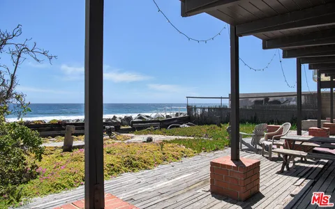 $10,750,000 | 31340 Broad Beach Road, Malibu, CA 90265