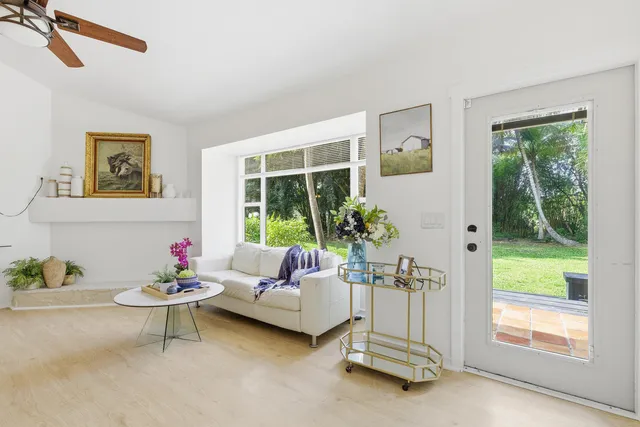 $529,999 | 17251 38th Road North, Loxahatchee, FL 33470