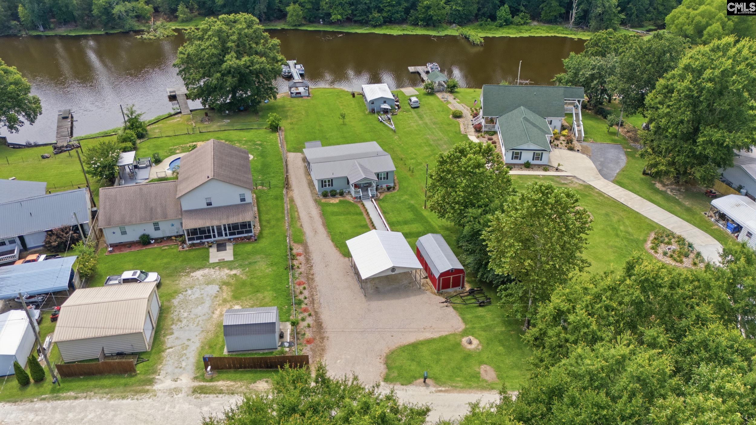 1037 Natures Cove Road Saluda, SC 29138 - Photo 6 of 36