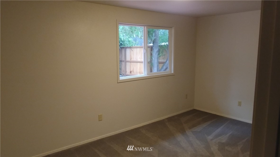 140 3rd Street Port Hadlock, WA 98339 - Photo 13 of 18 Gallery Image 13