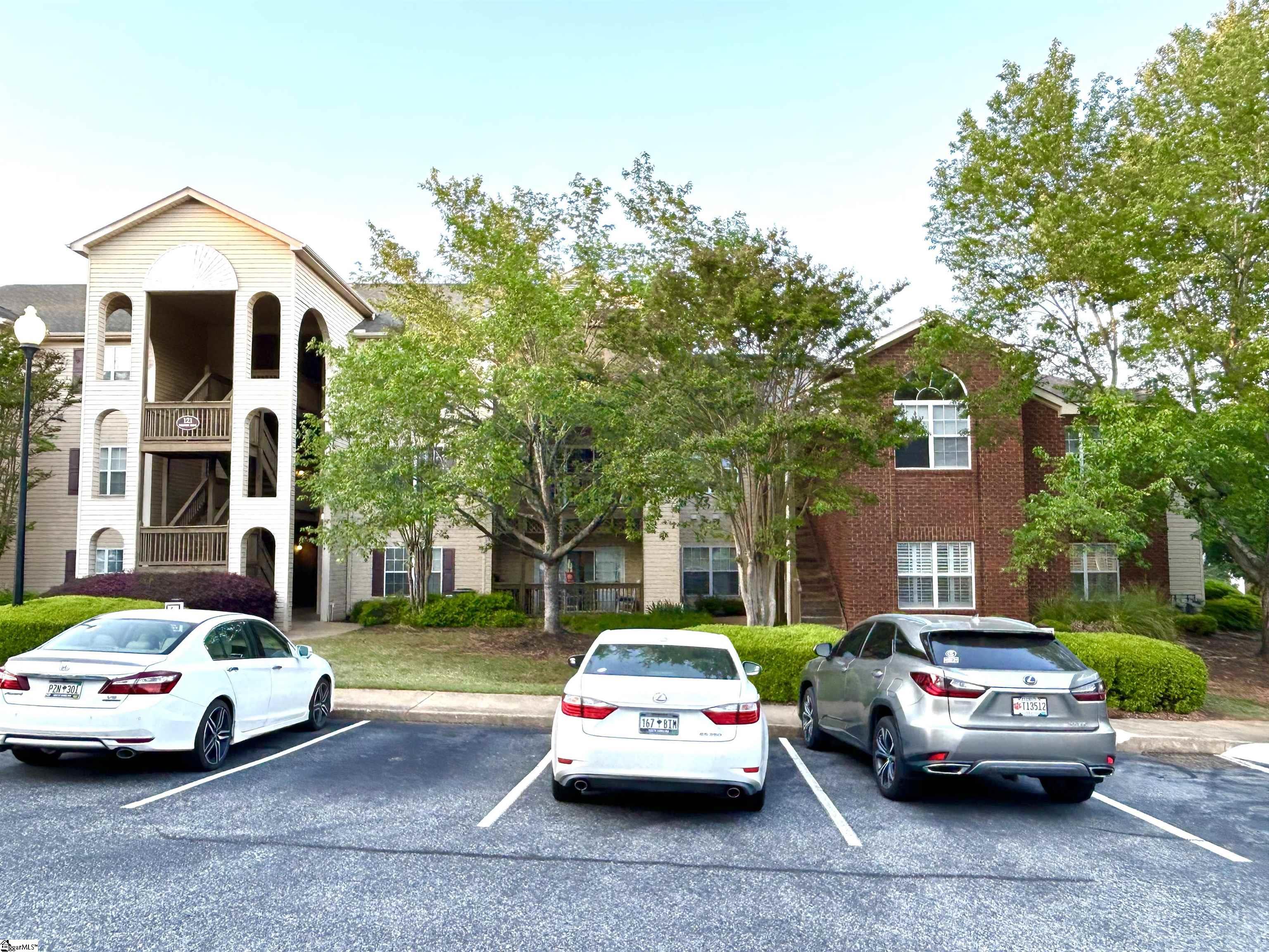 121 Wexford Drive, Unit 106 Anderson, SC 29621 - Photo 1 of 34
