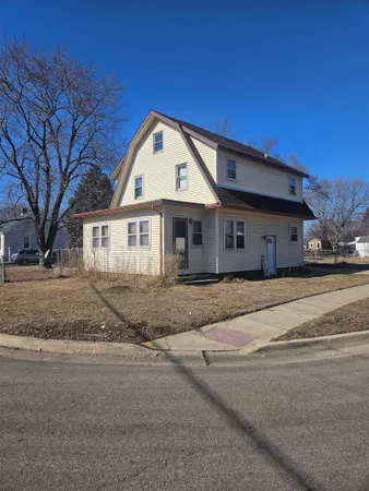 $165,000 | 7650 Rogers Street, Machesney Park, IL 61115
