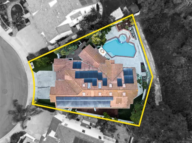 $1,398,000 | 4943 Marin Drive, Oceanside, CA 92056