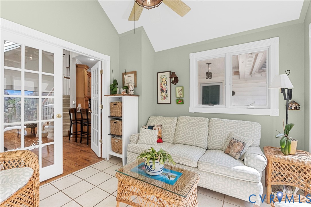 13300 Old Telegraph Road Providence Forge, VA 23140 - Photo 21 of 46 a living room with furniture and a potted plant