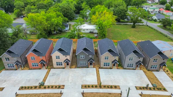 $2,200 | 656 Chambers Street, Unit 120#, Gallatin, TN 37066