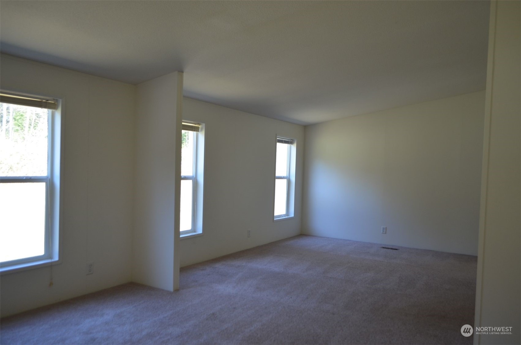 4168 Degraff Road Oak Harbor, WA 98277 - Photo 11 of 20 Gallery Image 11