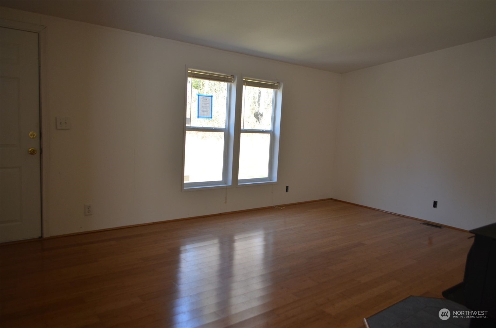 4168 Degraff Road Oak Harbor, WA 98277 - Photo 2 of 20 Gallery Image 2