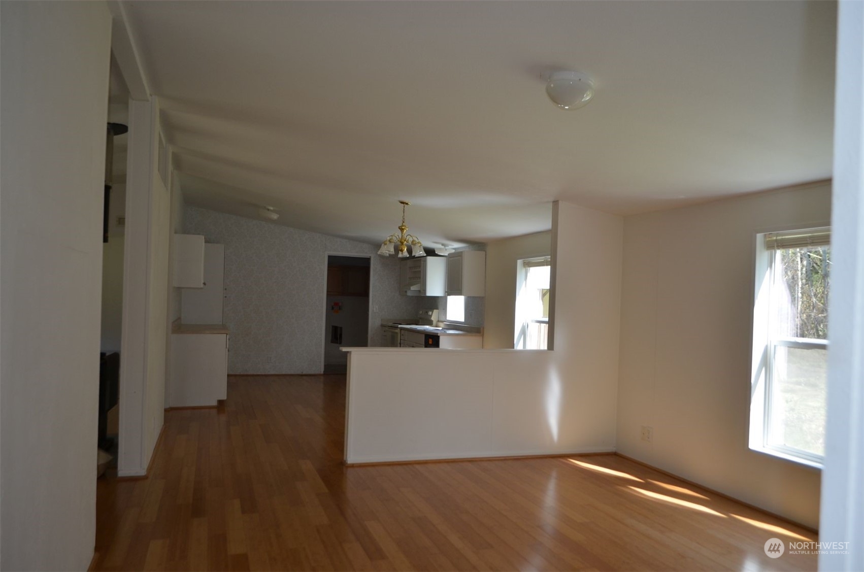4168 Degraff Road Oak Harbor, WA 98277 - Photo 4 of 20 Gallery Image 4