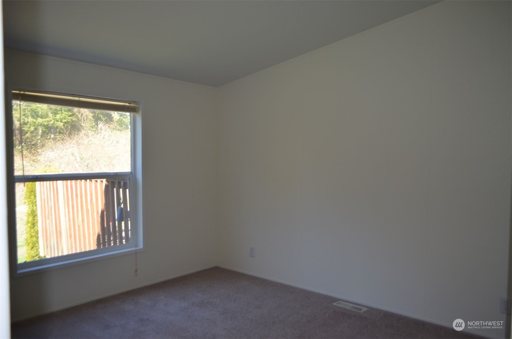 4168 Degraff Road Oak Harbor, WA 98277 - Photo 9 of 20 Gallery Image 9